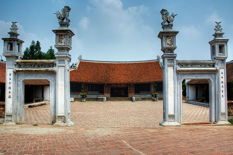 MONG PHU COMMUNAL HOUSE - THE QUINTESSENCE OF VIETNAMESE ARCHITECTURE